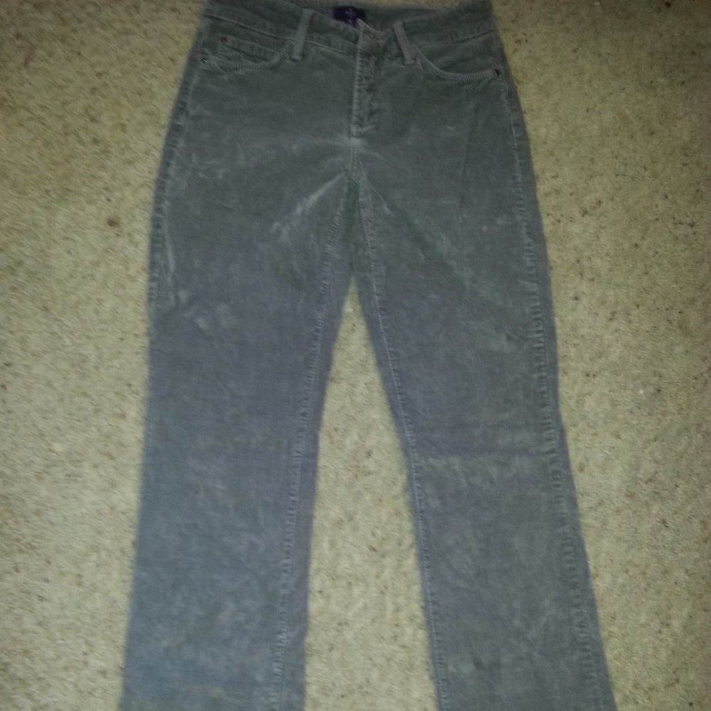 Marilyn Straight Corduroy Jeans